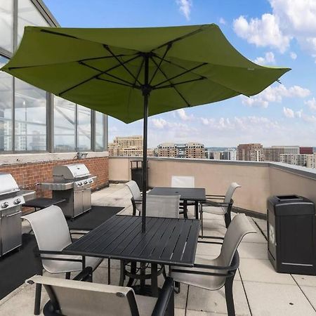 Incredible Apartment With Rooftop In Pentagon City Арлингтон Экстерьер фото